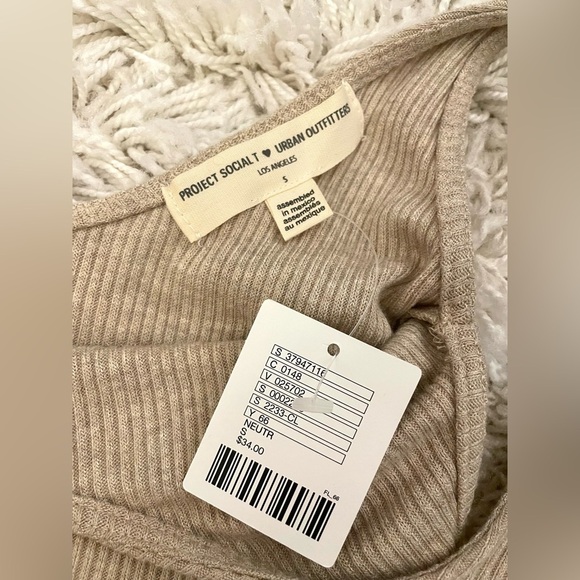 NWT Urban Outfitters Project Social T Ribbed Tank Crop Size XS Crop Top - Picture 2 of 3
